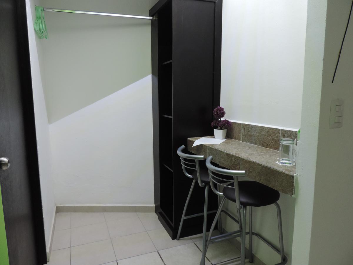Hotel Hospedajes Del Rey Colima Zewnętrze zdjęcie