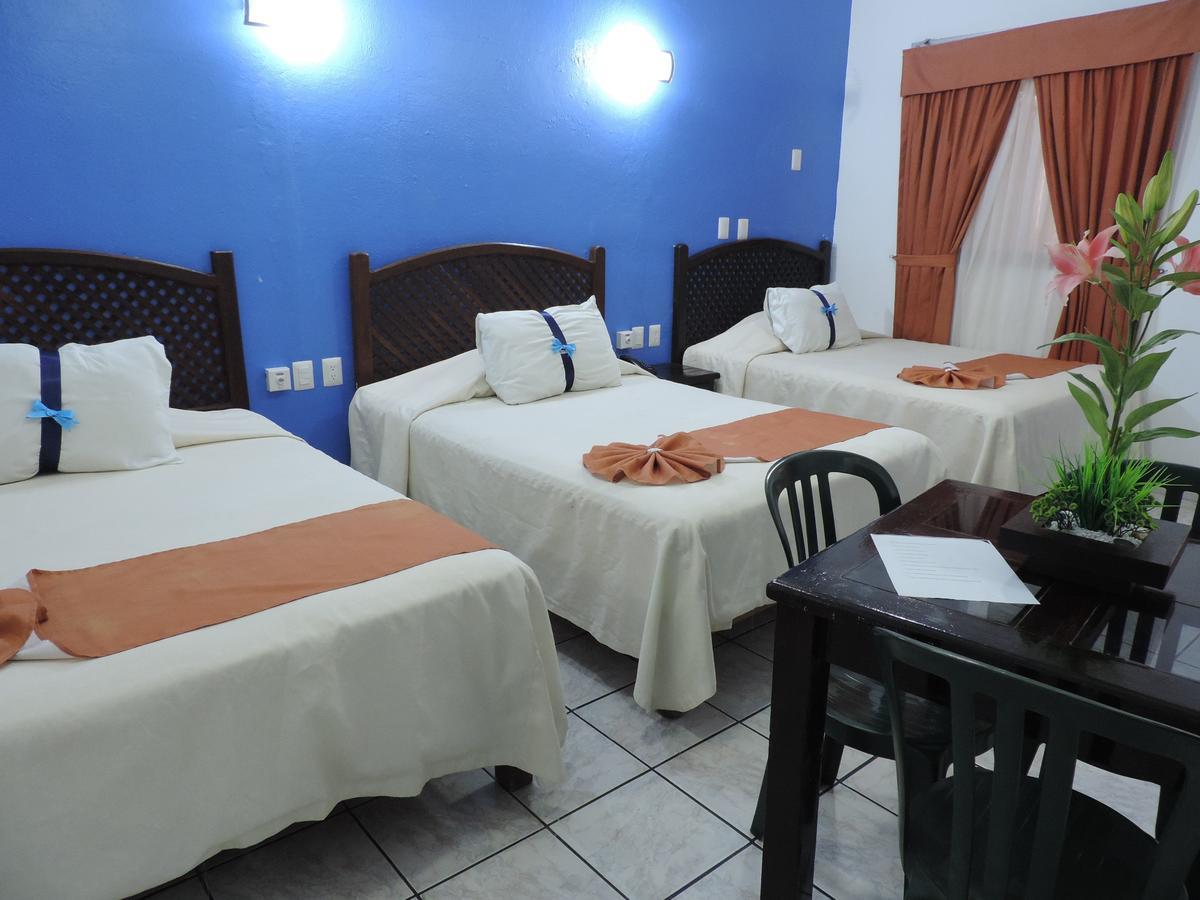 Hotel Hospedajes Del Rey Colima Zewnętrze zdjęcie