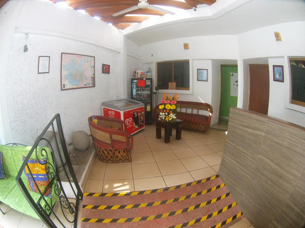 Hotel Hospedajes Del Rey Colima Zewnętrze zdjęcie